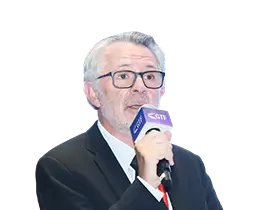 GA&Euml;L M&Eacute;HEUST