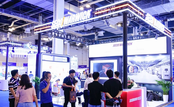 Raw Space<br />(minimum 36㎡)